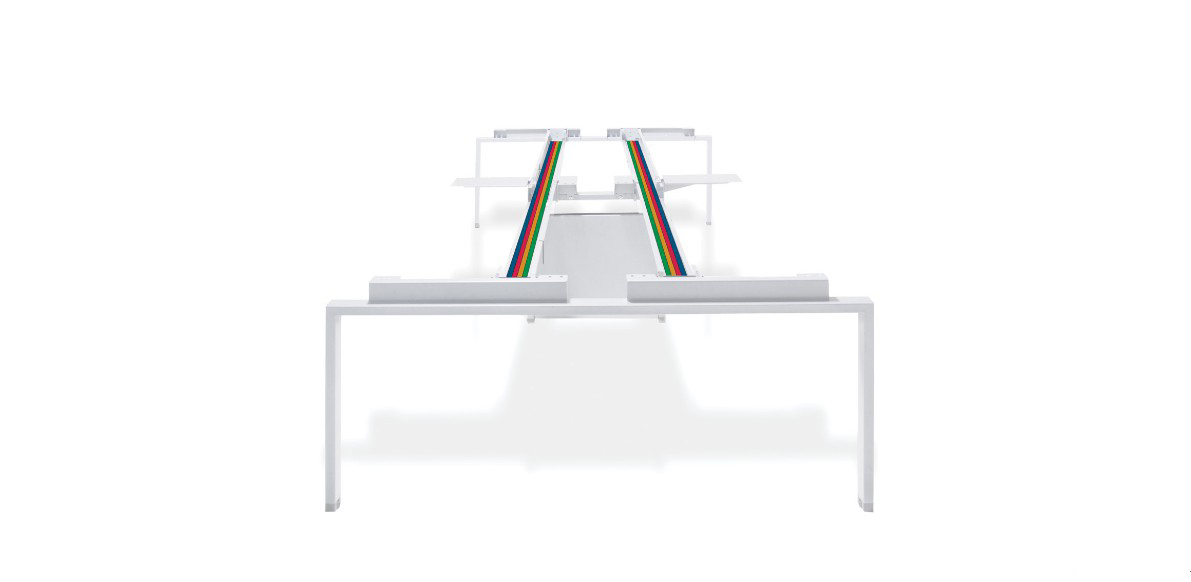 Desk 1038