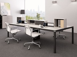 Desk 1058